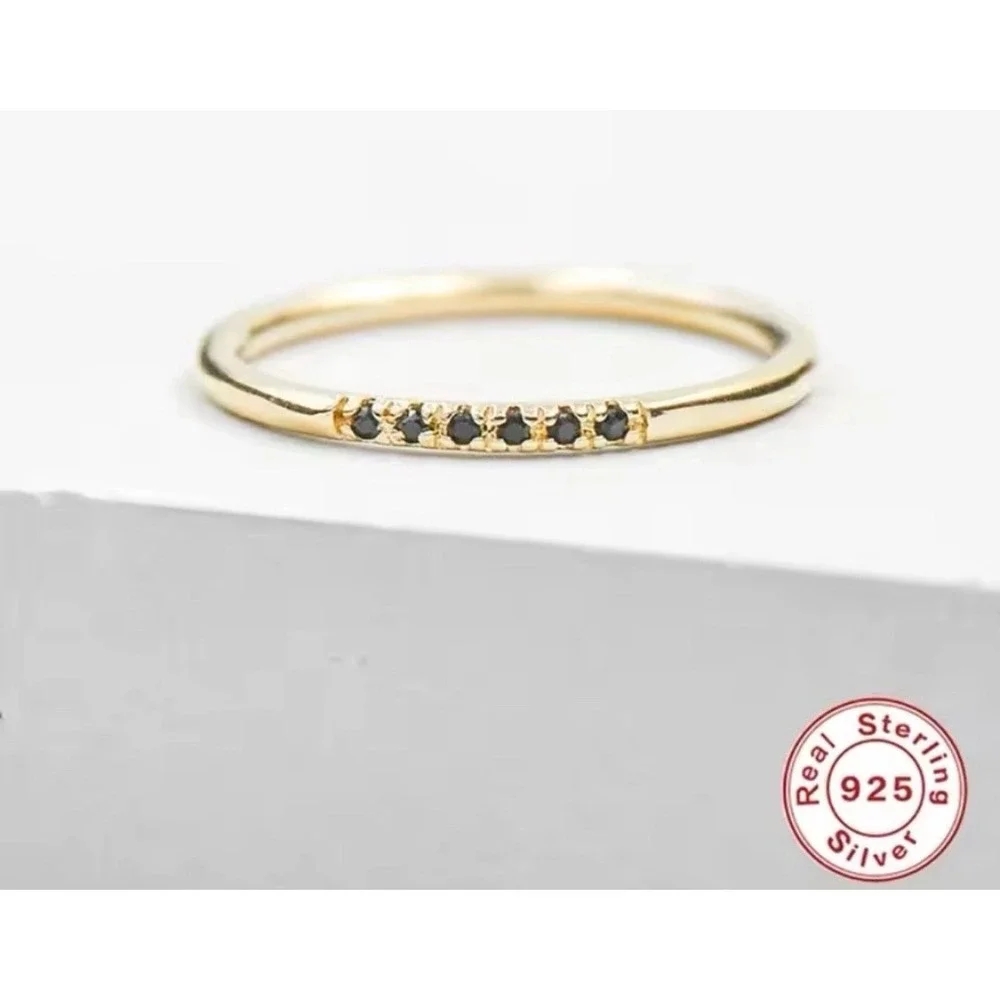 NEW Women's Dainty 14k Gold Plated S925 Black‎ Melee Diamond Ring Size 6